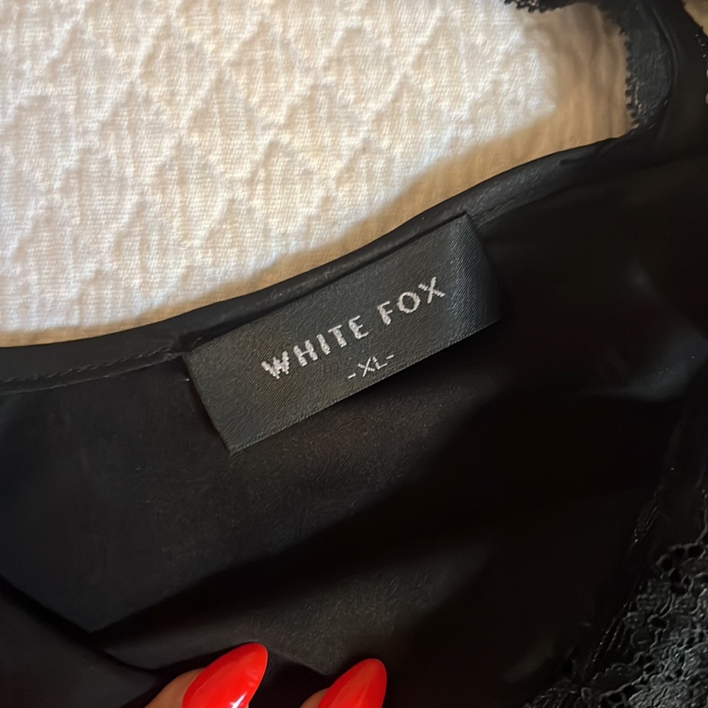White fox boutique dress - Picture 8 of 8